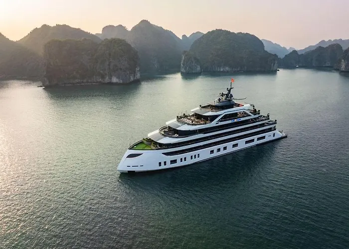 Doria Cruise 5* 下龍