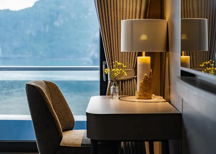 Botel Doria Cruise By Hag 5*