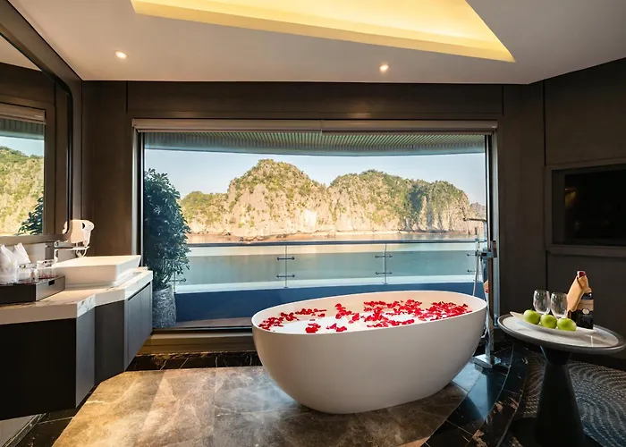 Doria Cruise By Hag Ha Long